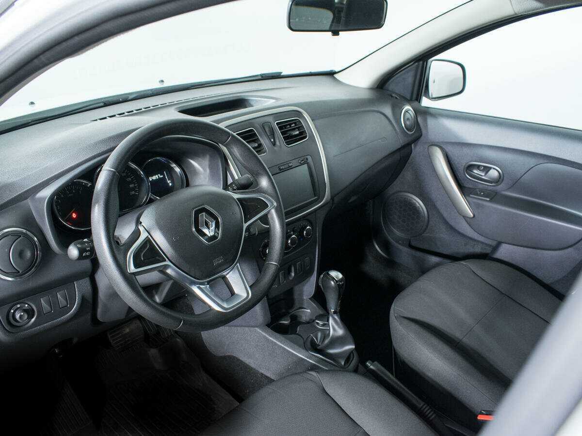 Renault Logan с пробегом — 2019 год. Фото: #12
