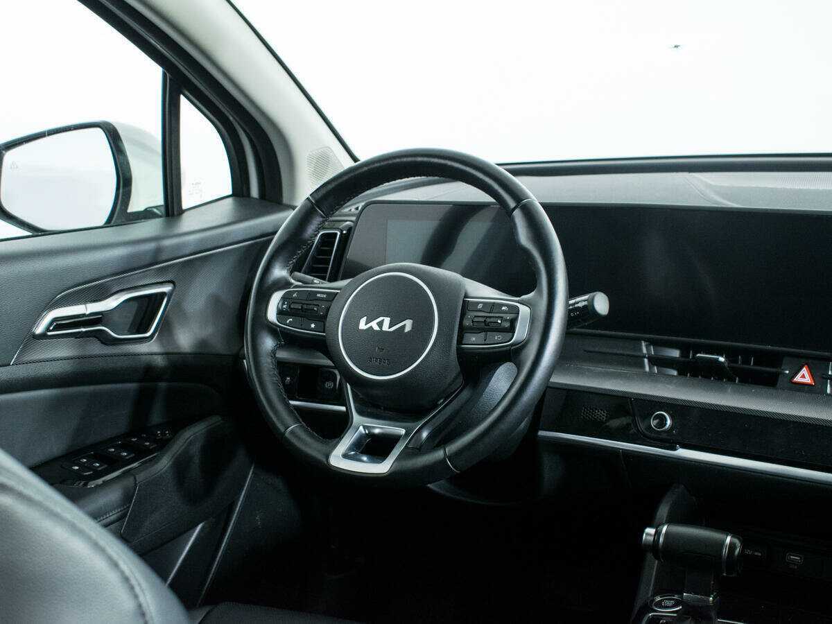 Kia Sportage с пробегом — 2023 год. Фото: #13