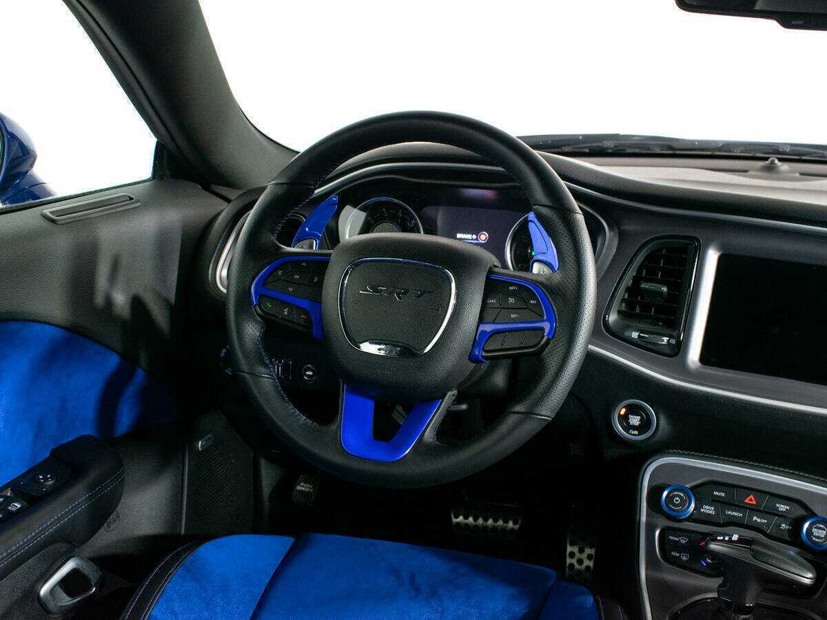 Dodge Challenger с пробегом — 2021 год. Фото: #13