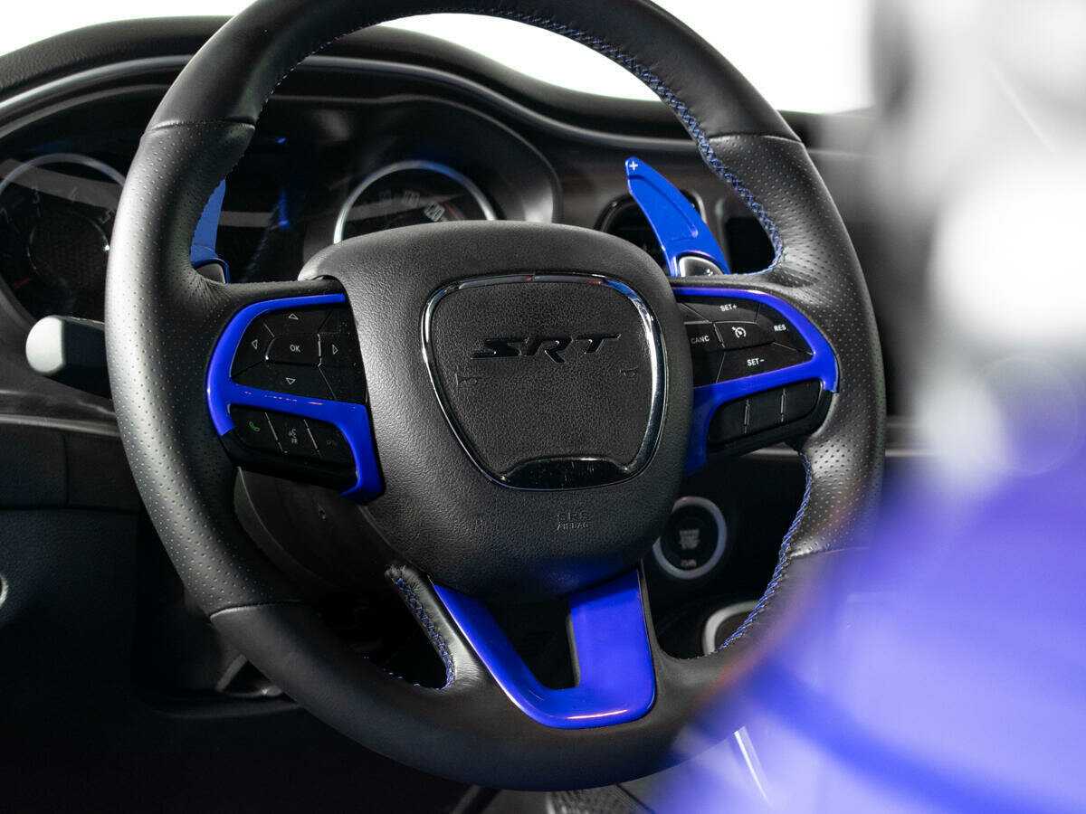 Dodge Challenger с пробегом — 2021 год. Фото: #15