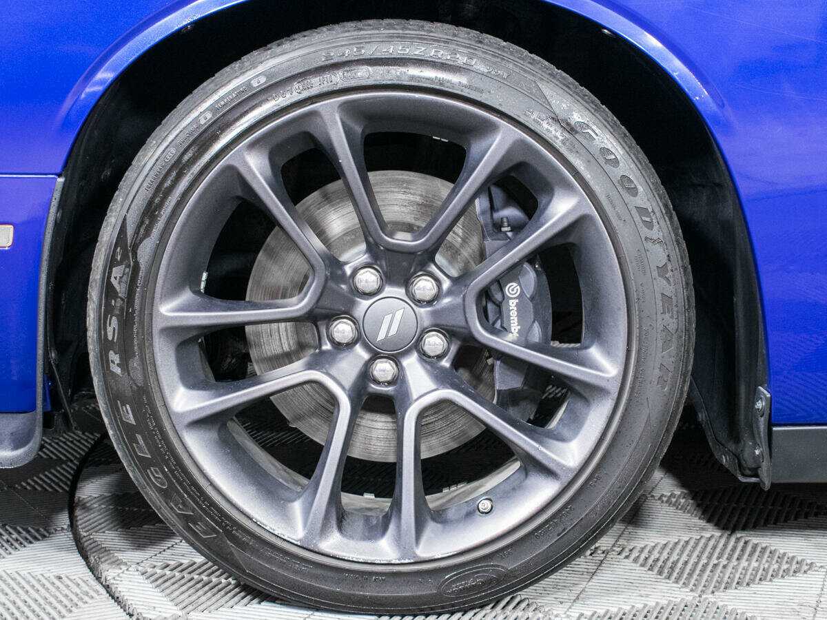 Dodge Challenger с пробегом — 2021 год. Фото: #19