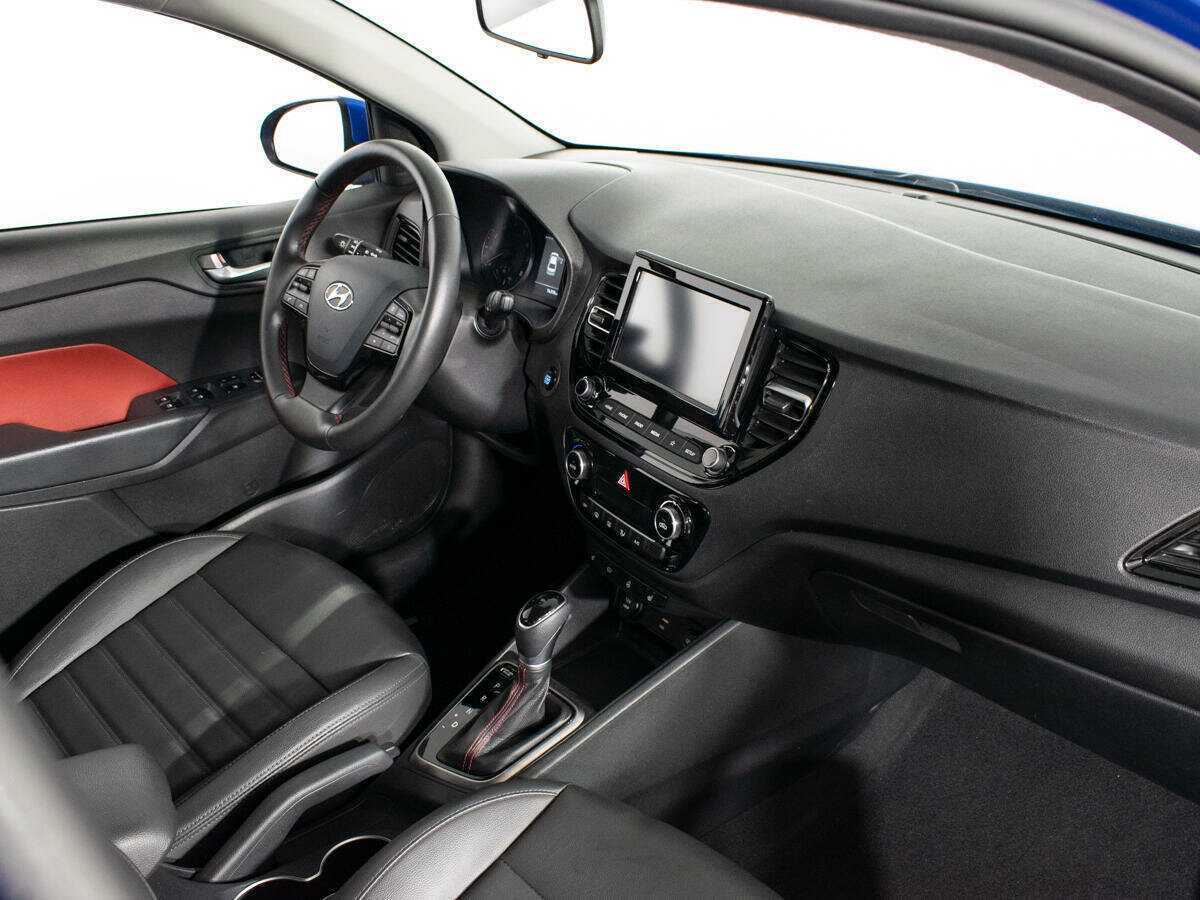 Hyundai Solaris с пробегом — 2021 год. Фото: #8