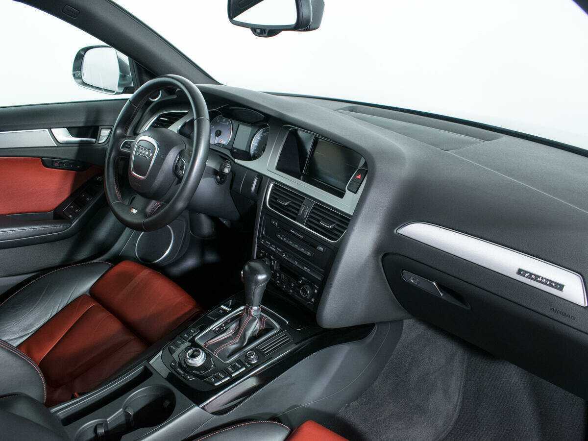 Audi S4 с пробегом — 2009 год. Фото: #8