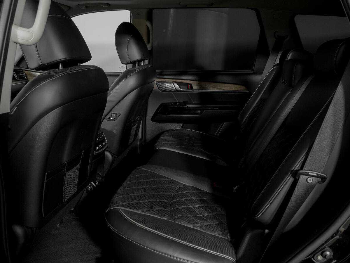 Kia Mohave с пробегом — 2021 год. Фото: #7