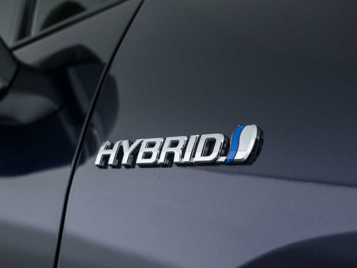 Toyota RAV4 с пробегом — 2020 год. Фото: #16