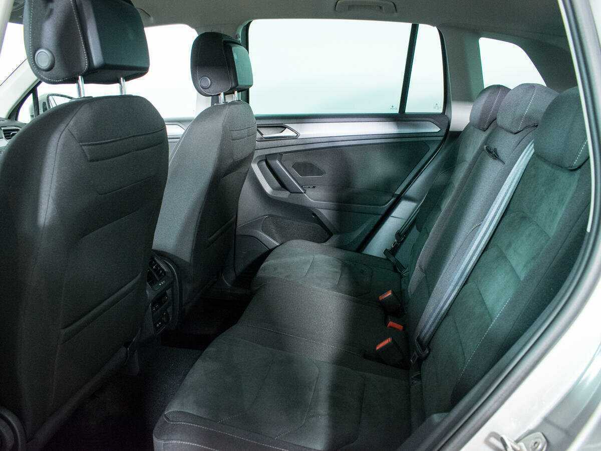 Volkswagen Tiguan с пробегом — 2021 год. Фото: #9