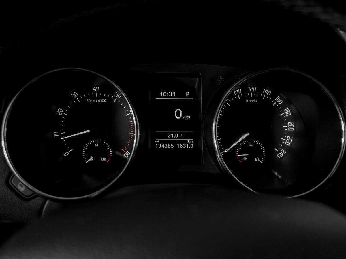 Skoda Yeti с пробегом — 2014 год. Фото: #10