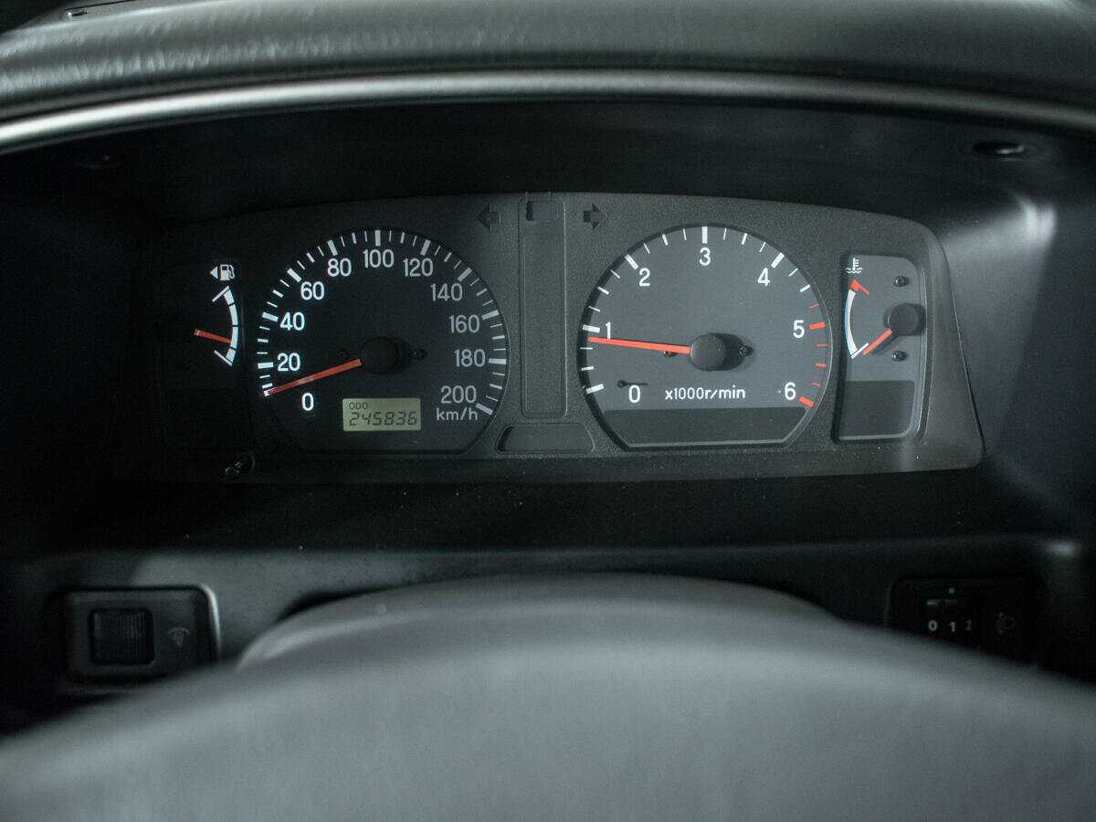 Mitsubishi Pajero Sport с пробегом — 2008 год. Фото: #10