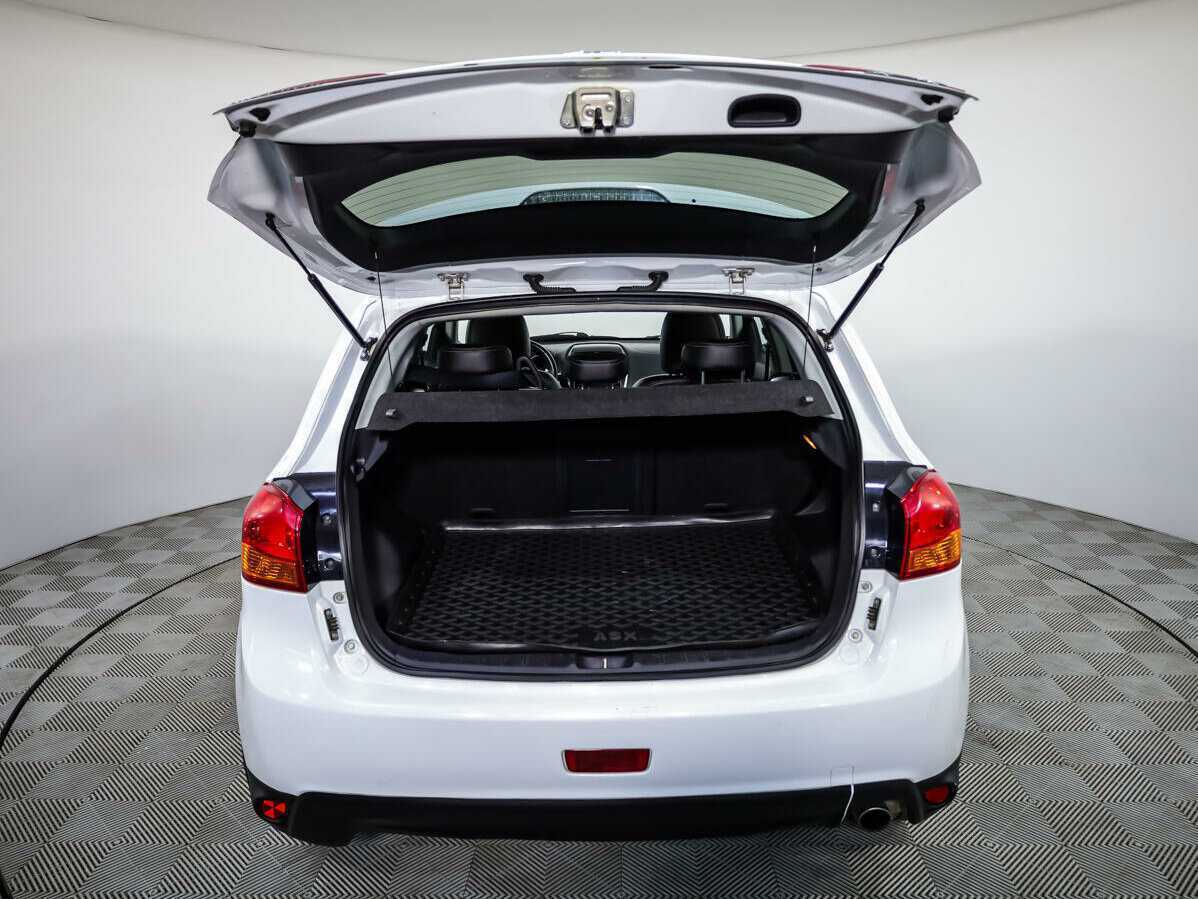 Mitsubishi ASX с пробегом — 2012 год. Фото: #17