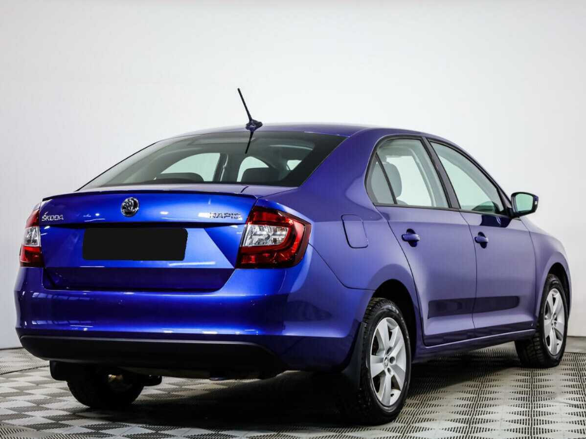 Skoda Rapid с пробегом — 2018 год. Фото: #3