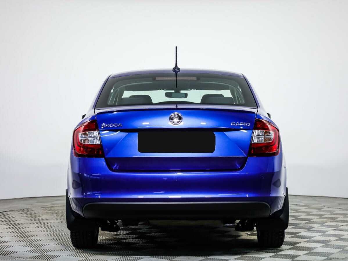 Skoda Rapid с пробегом — 2018 год. Фото: #4