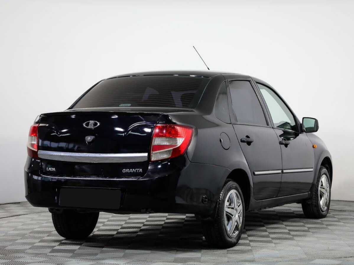 Lada (ВАЗ) Granta с пробегом — 2014 год. Фото: #3