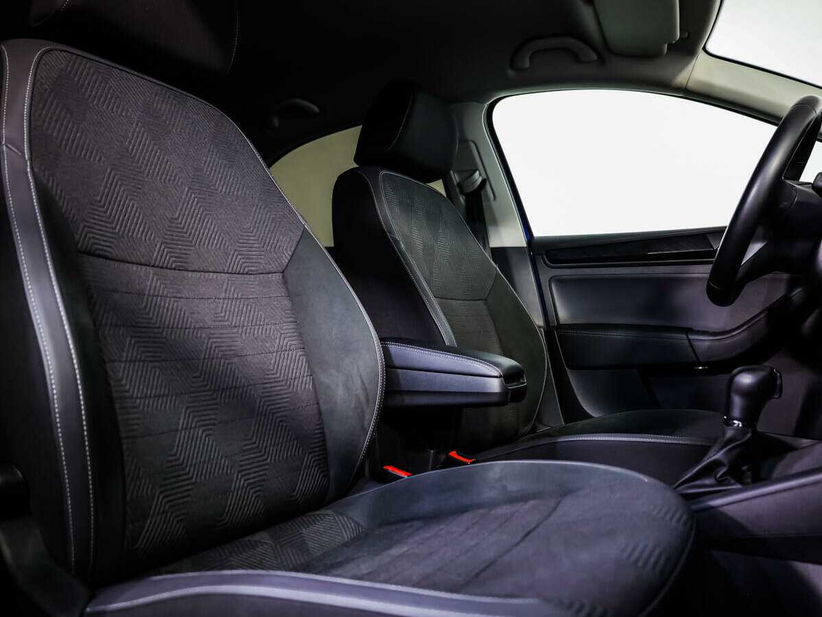 Volkswagen Polo с пробегом — 2020 год. Фото: #10