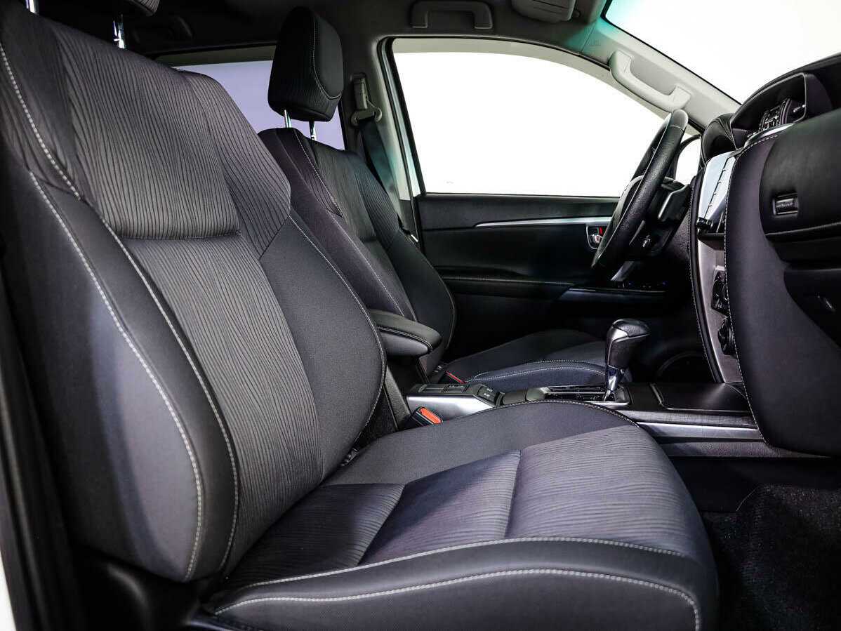 Toyota Fortuner с пробегом — 2021 год. Фото: #10