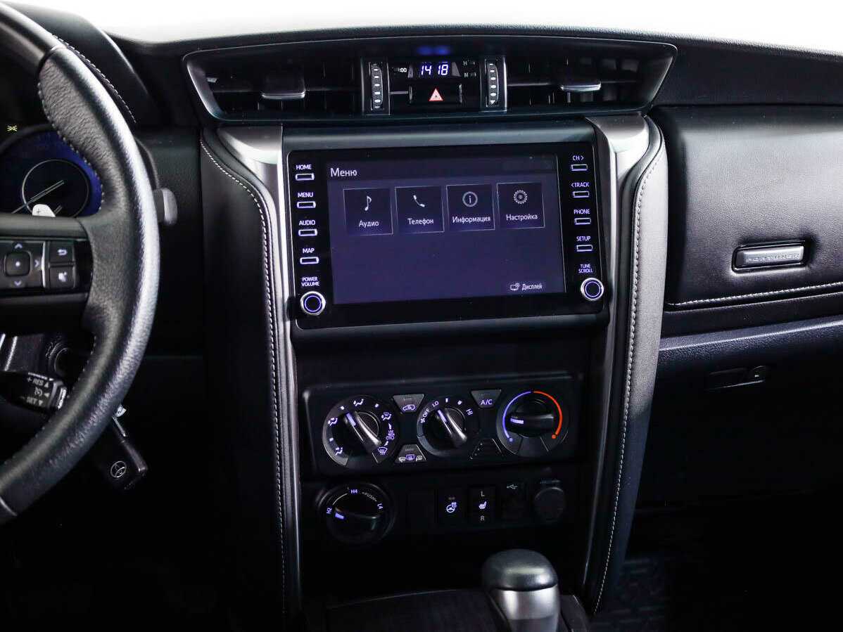 Toyota Fortuner с пробегом — 2021 год. Фото: #17