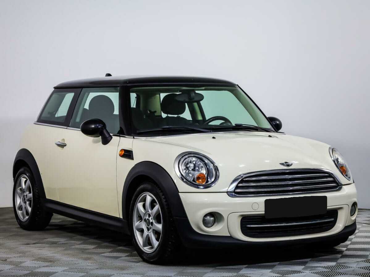 Mini Hatch с пробегом — 2012 год. Фото: #1