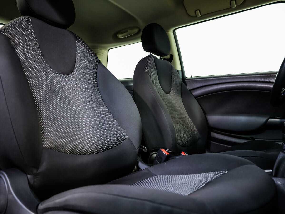 Mini Hatch с пробегом — 2012 год. Фото: #10