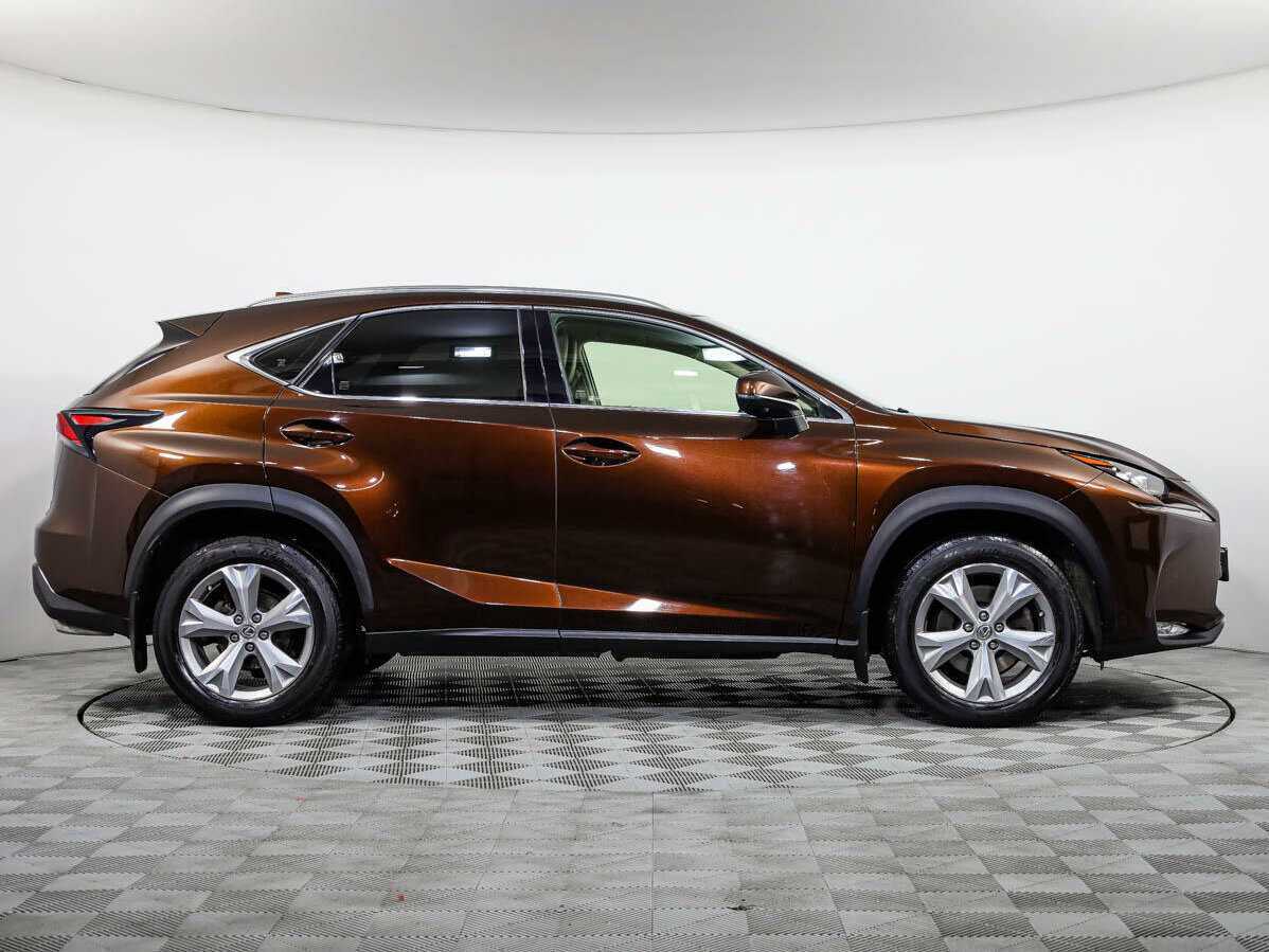 Lexus NX с пробегом — 2017 год. Фото: #2