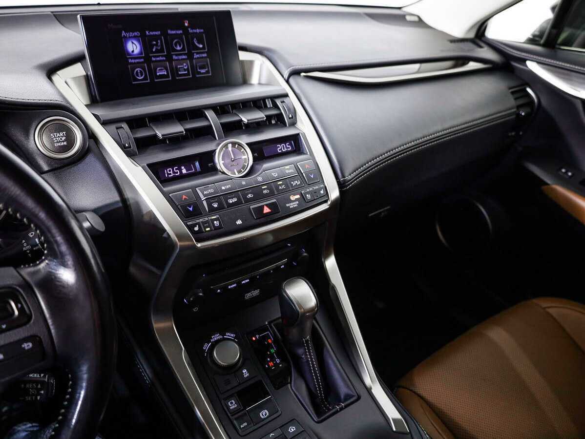 Lexus NX с пробегом — 2017 год. Фото: #9