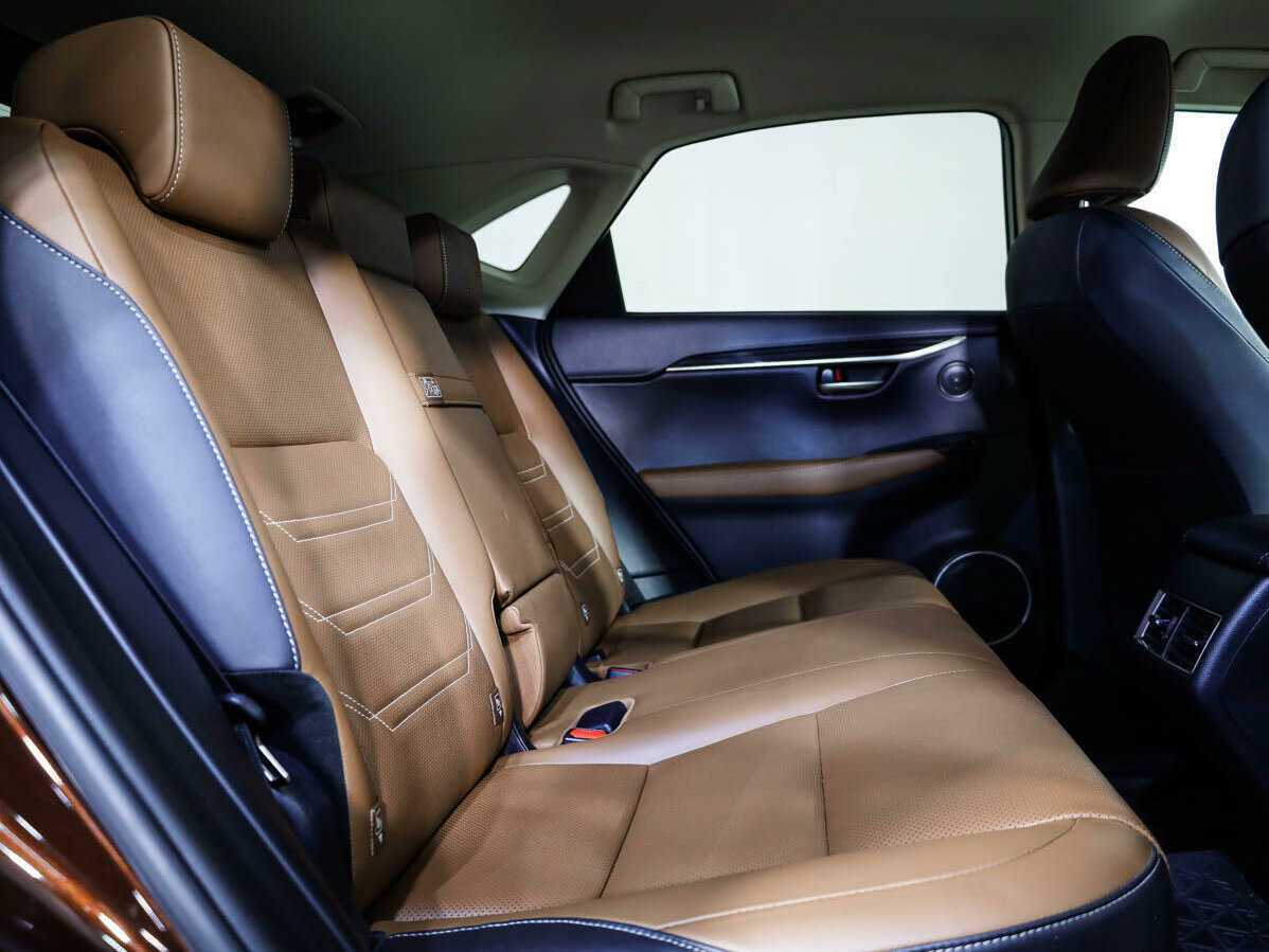 Lexus NX с пробегом — 2017 год. Фото: #12