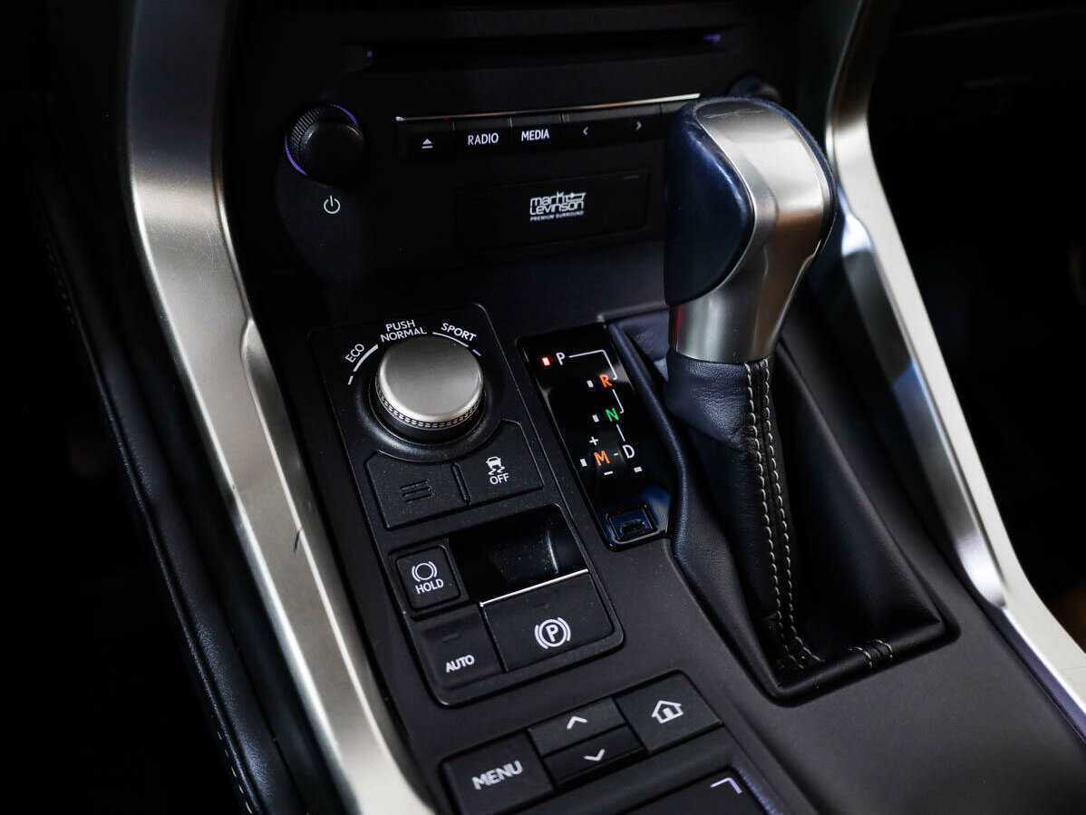 Lexus NX с пробегом — 2017 год. Фото: #16