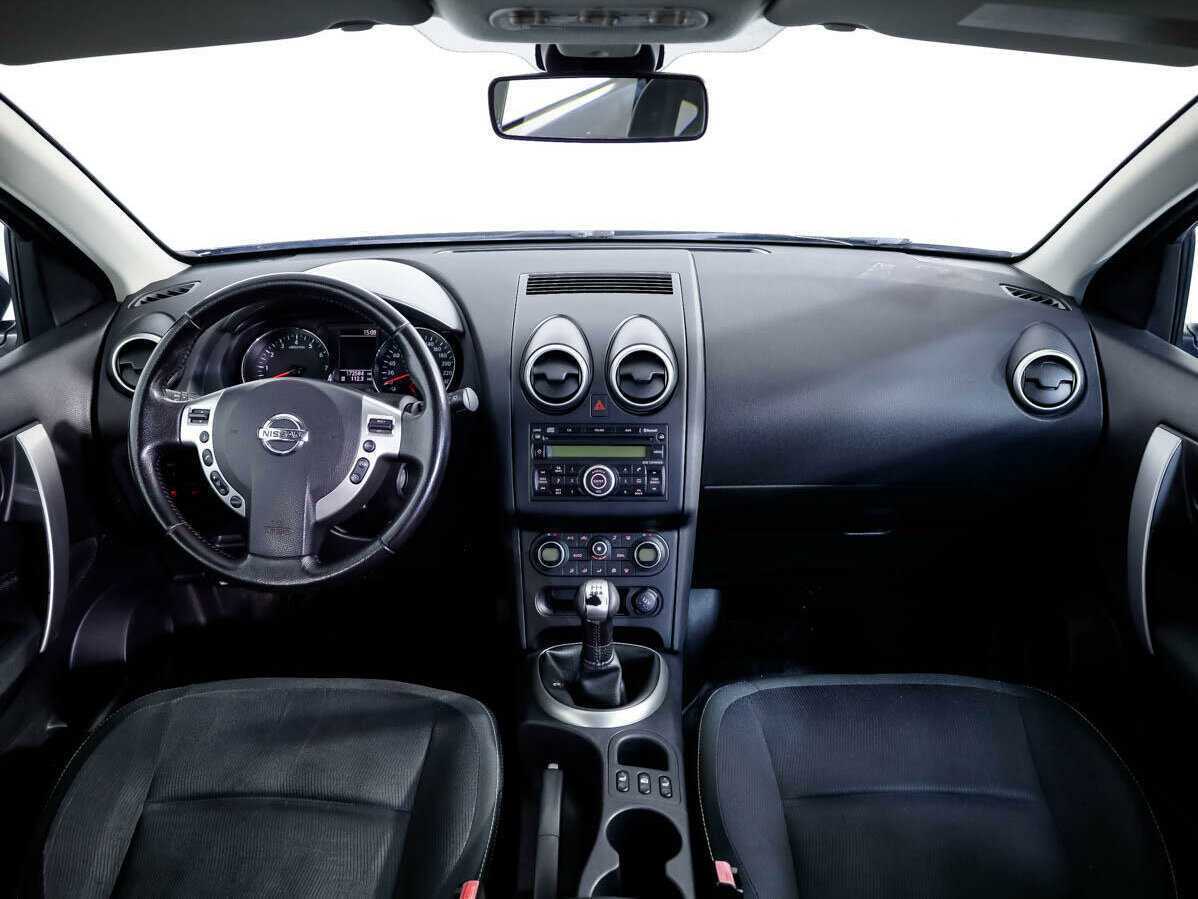 Nissan Qashqai с пробегом — 2010 год. Фото: #8