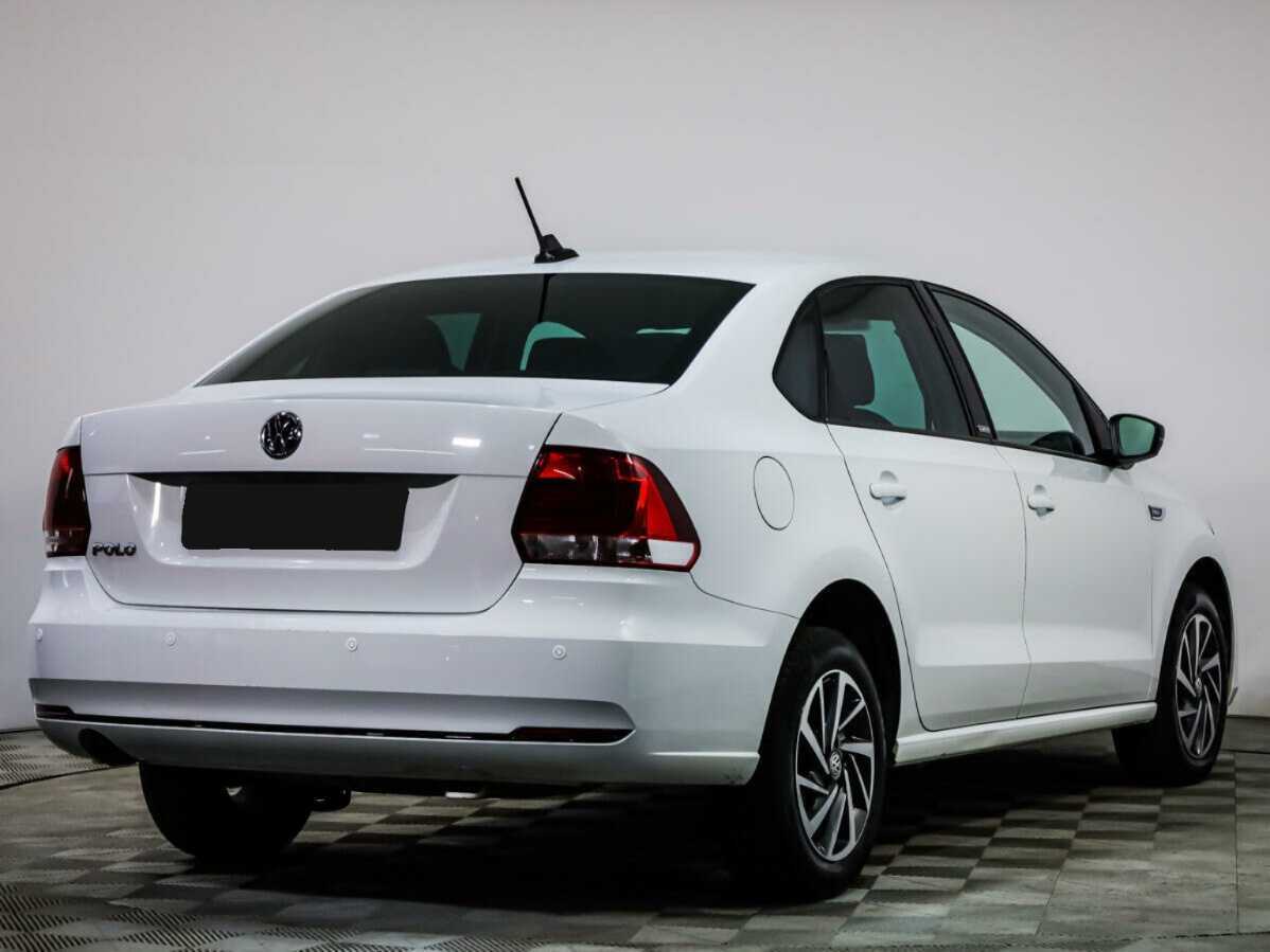 Volkswagen Polo с пробегом — 2017 год. Фото: #3