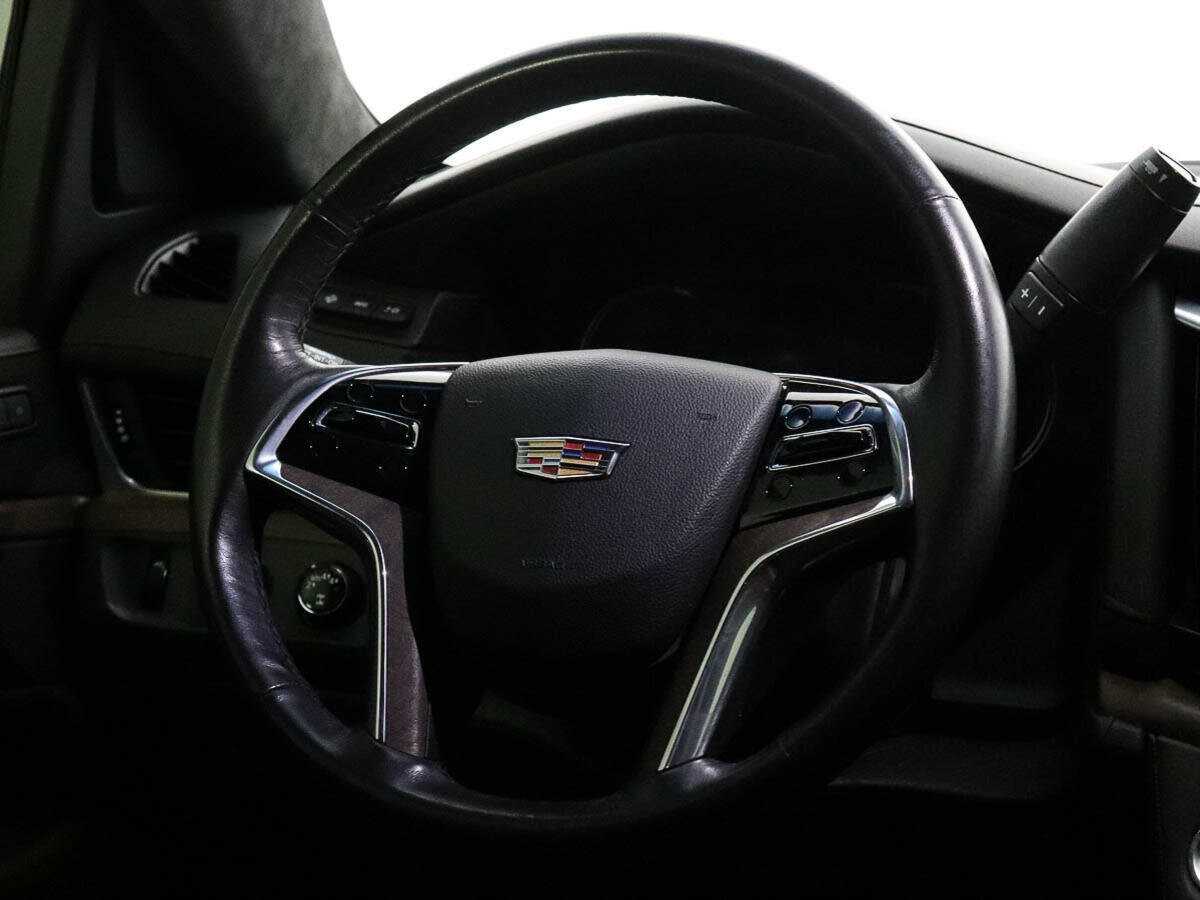 Cadillac Escalade с пробегом — 2019 год. Фото: #18