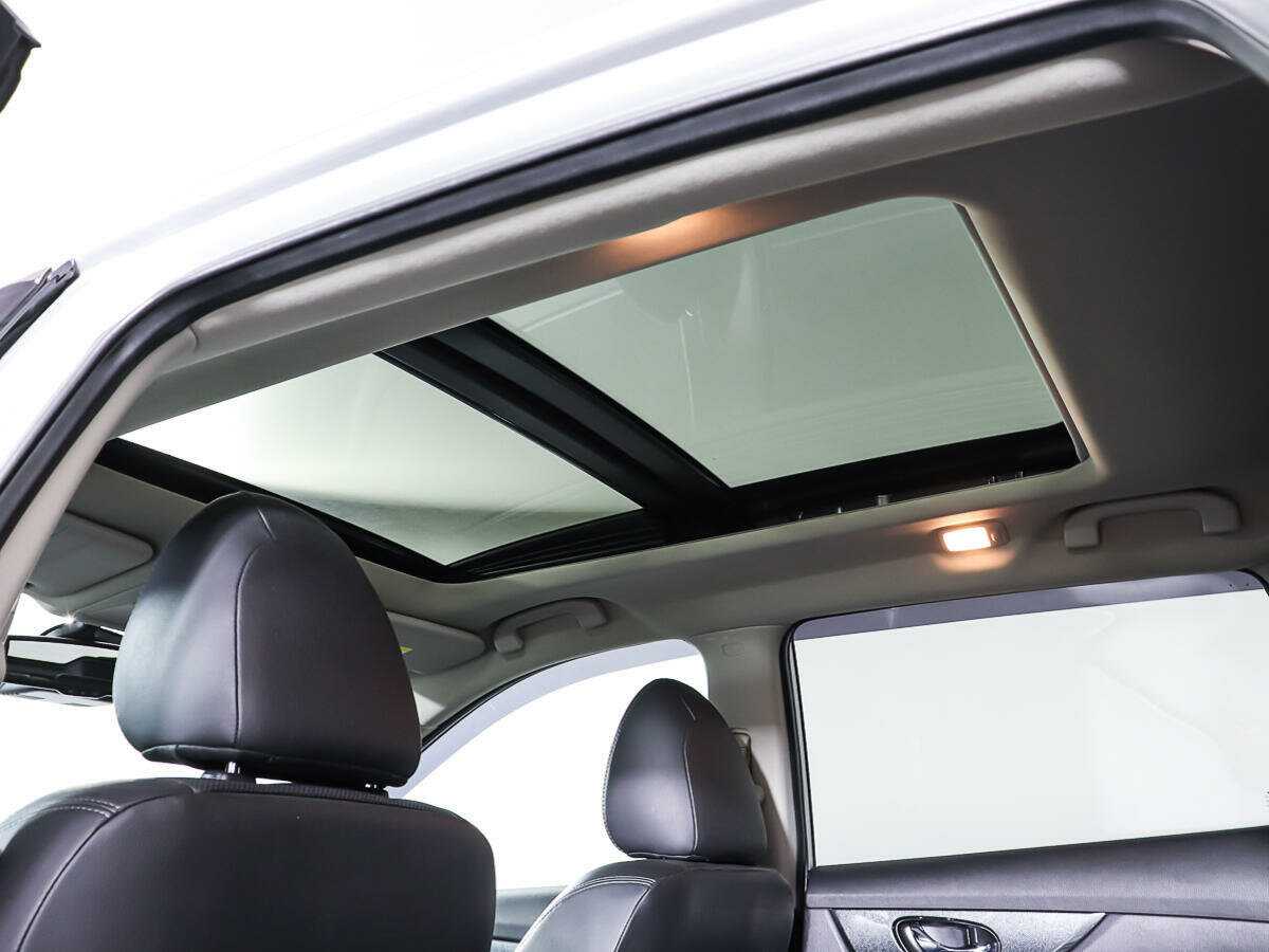 Nissan X-Trail с пробегом — 2015 год. Фото: #13