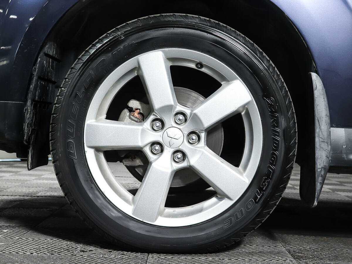 Mitsubishi Outlander с пробегом — 2007 год. Фото: #18