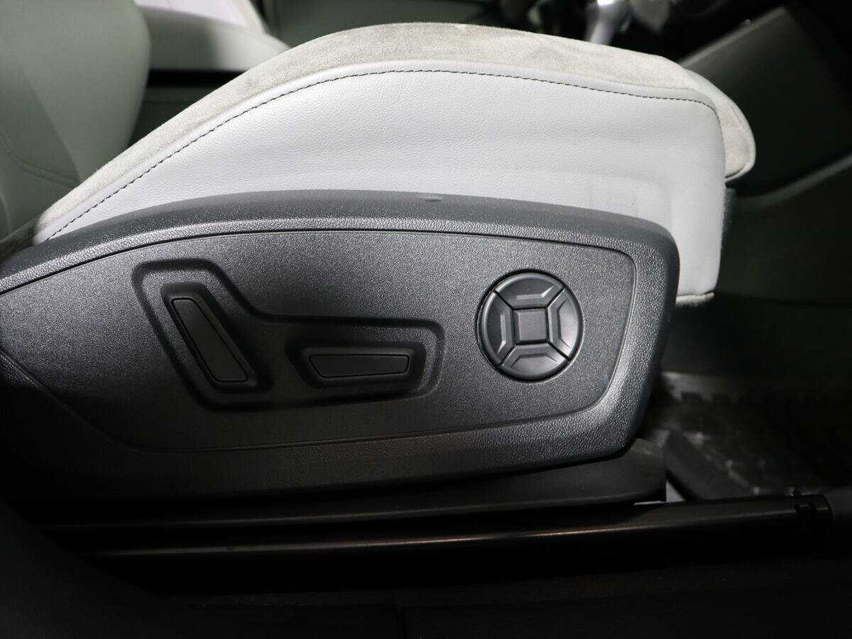 Audi Q3 с пробегом — 2021 год. Фото: #13