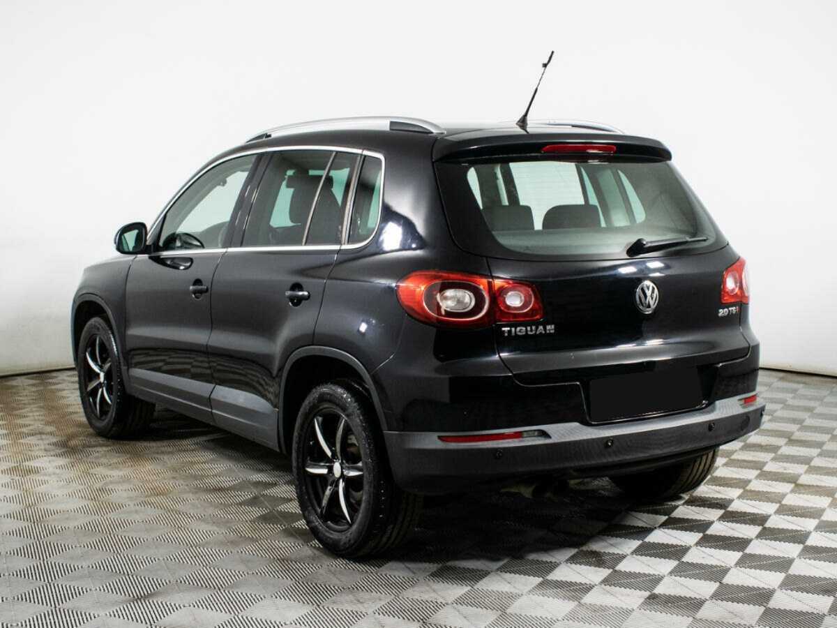 Volkswagen Tiguan с пробегом — 2010 год. Фото: #5