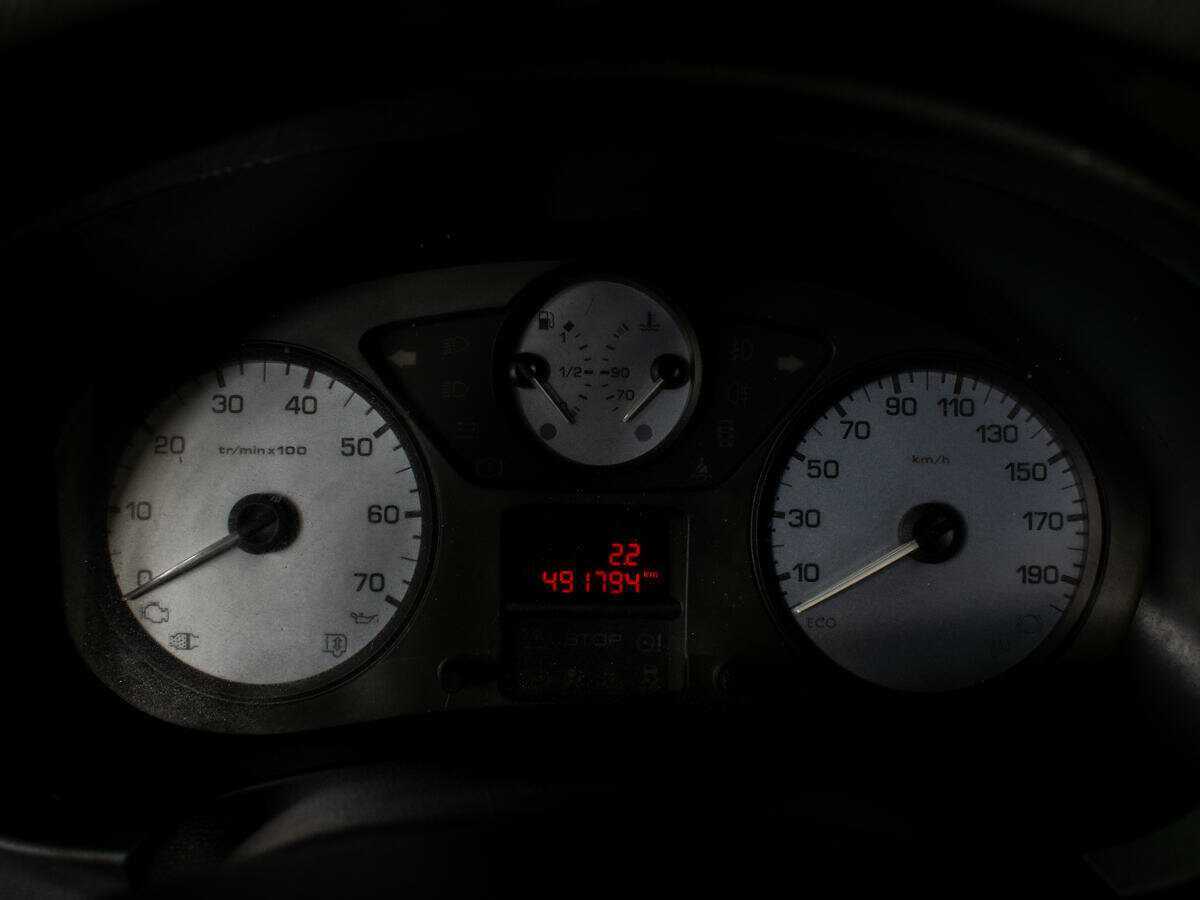 Citroen Berlingo с пробегом — 2013 год. Фото: #11