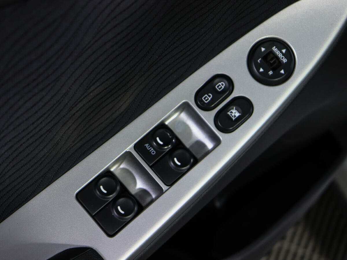 Hyundai Solaris с пробегом — 2014 год. Фото: #13