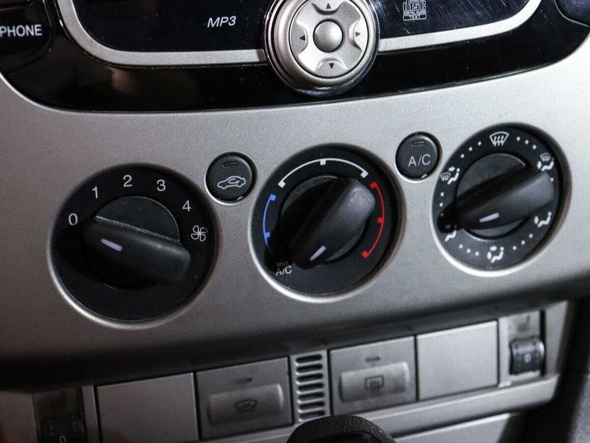 Ford Focus с пробегом — 2010 год. Фото: #12