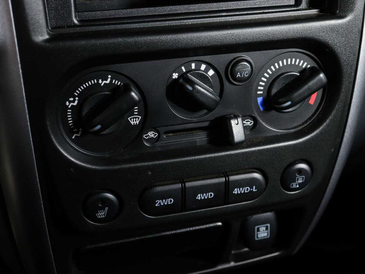 Suzuki Jimny с пробегом — 2018 год. Фото: #15