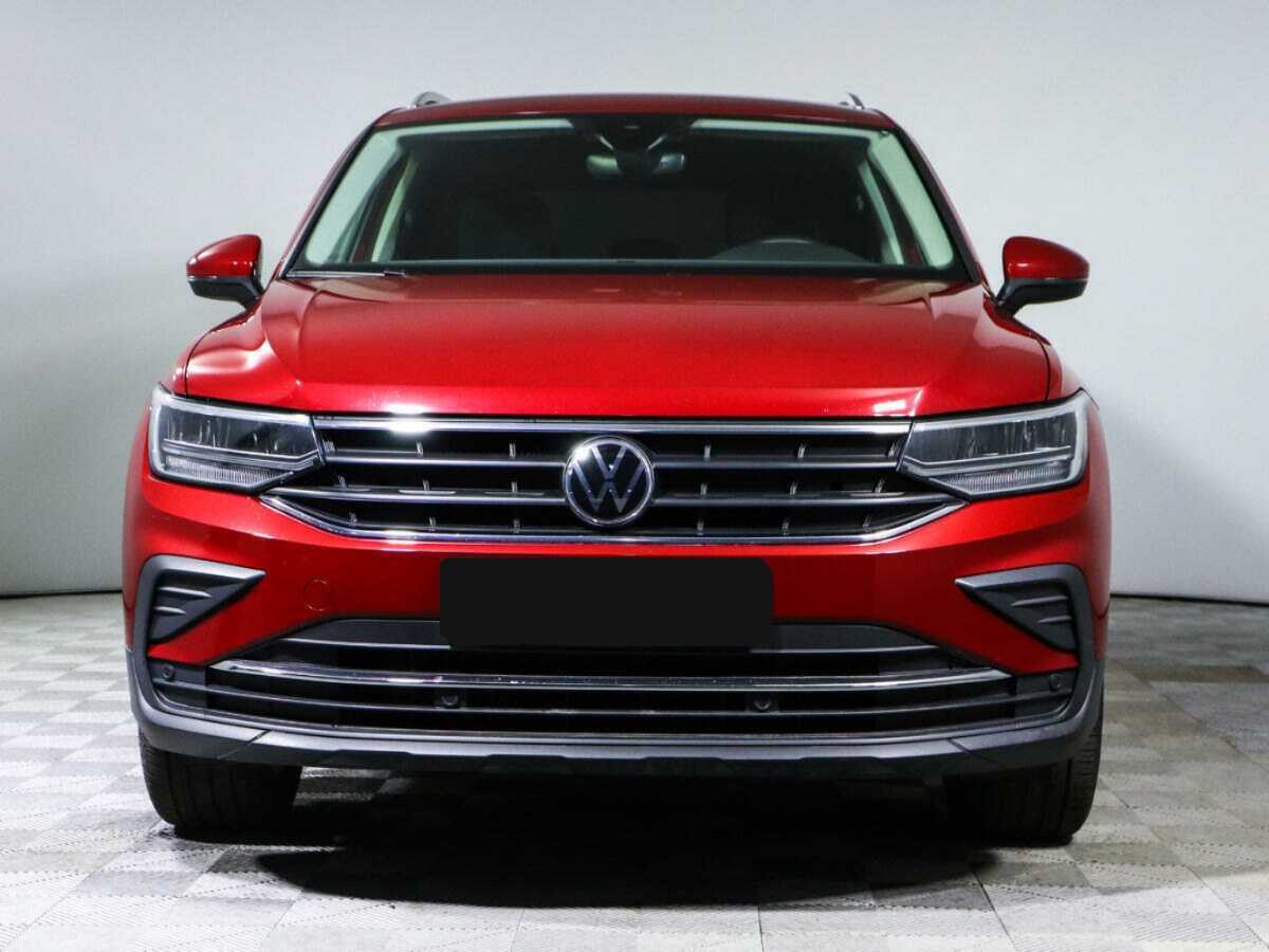 Volkswagen Tiguan с пробегом — 2021 год. Фото: #1