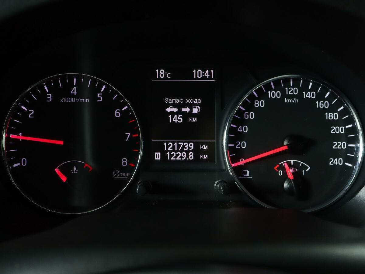 Nissan X-Trail с пробегом — 2011 год. Фото: #10