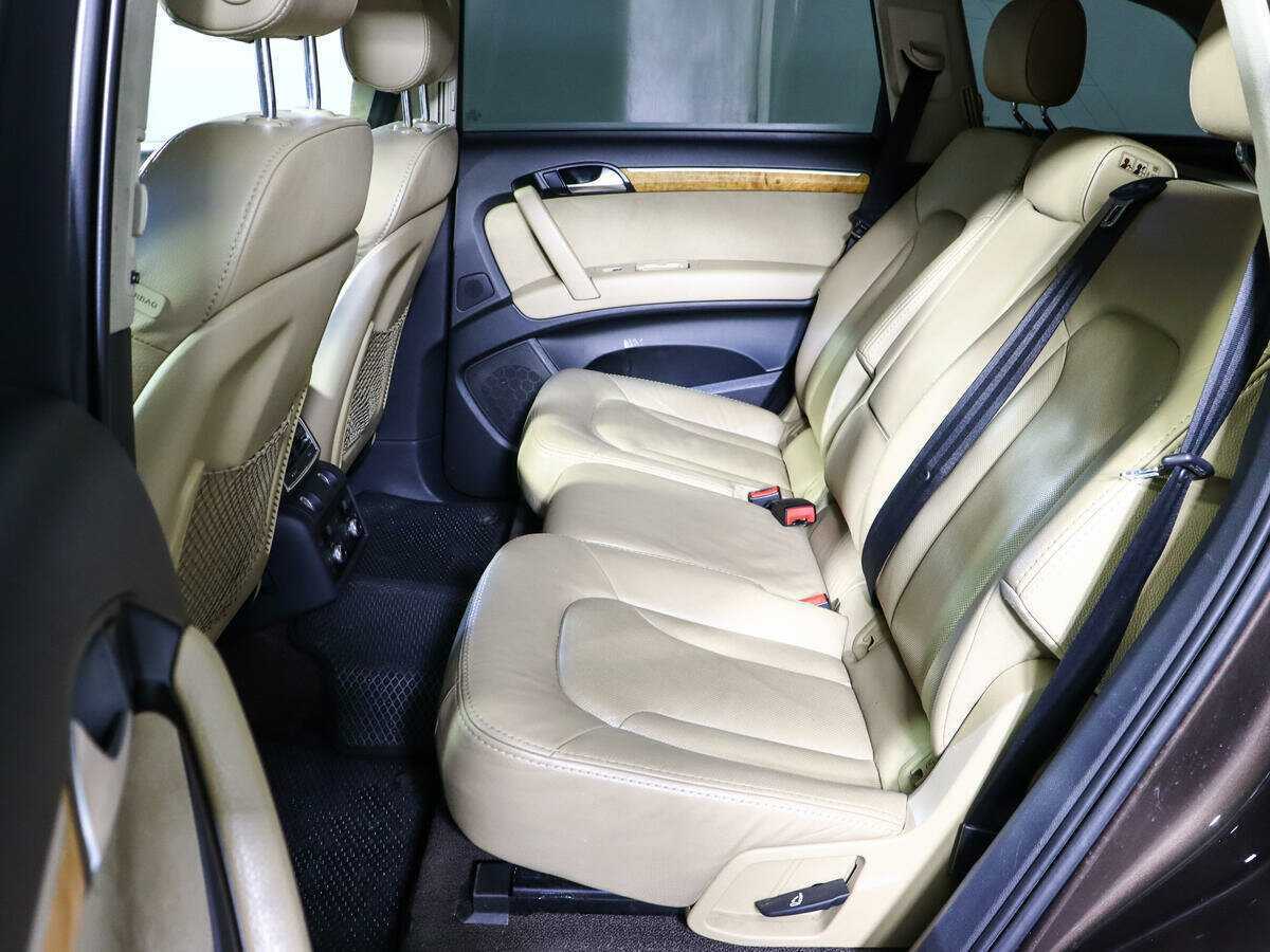 Audi Q7 с пробегом — 2010 год. Фото: #8