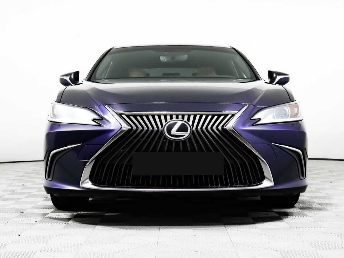 Lexus ES с пробегом — 2021 год. Фото: #1
