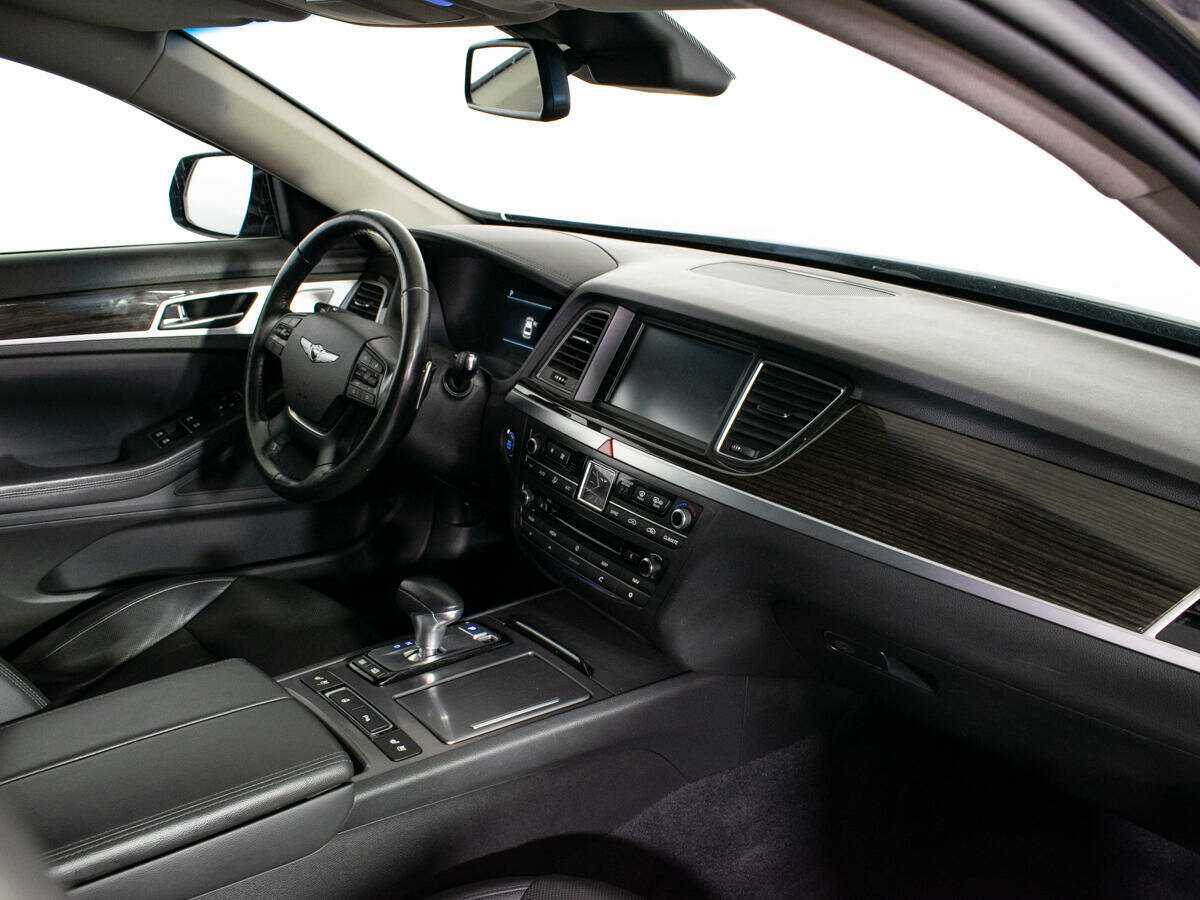 Genesis G80 с пробегом — 2019 год. Фото: #8