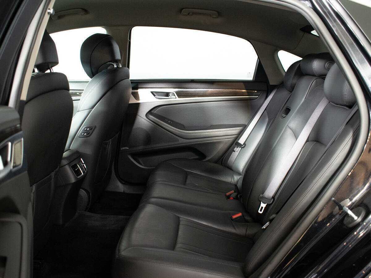 Genesis G80 с пробегом — 2019 год. Фото: #9