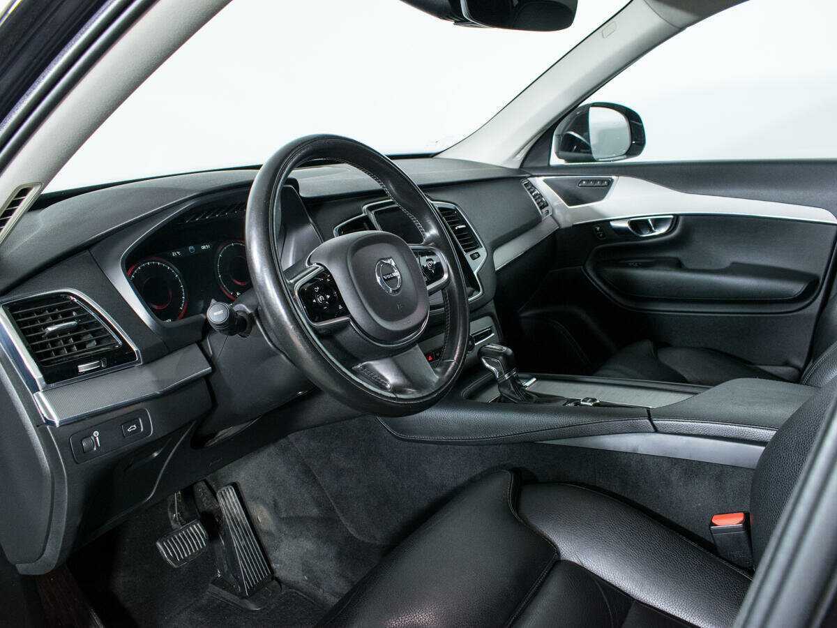 Volvo XC90 с пробегом — 2016 год. Фото: #10