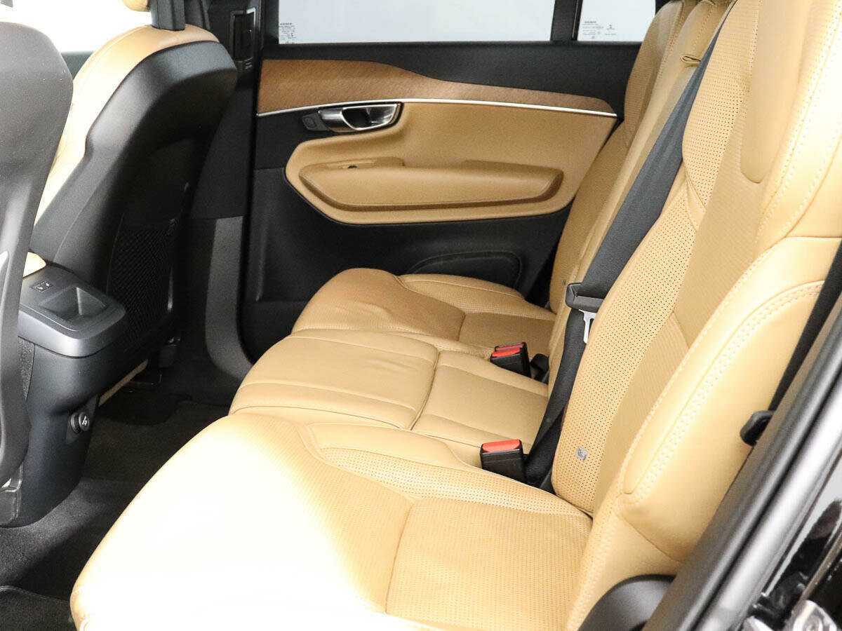 Volvo XC90 с пробегом — 2018 год. Фото: #11