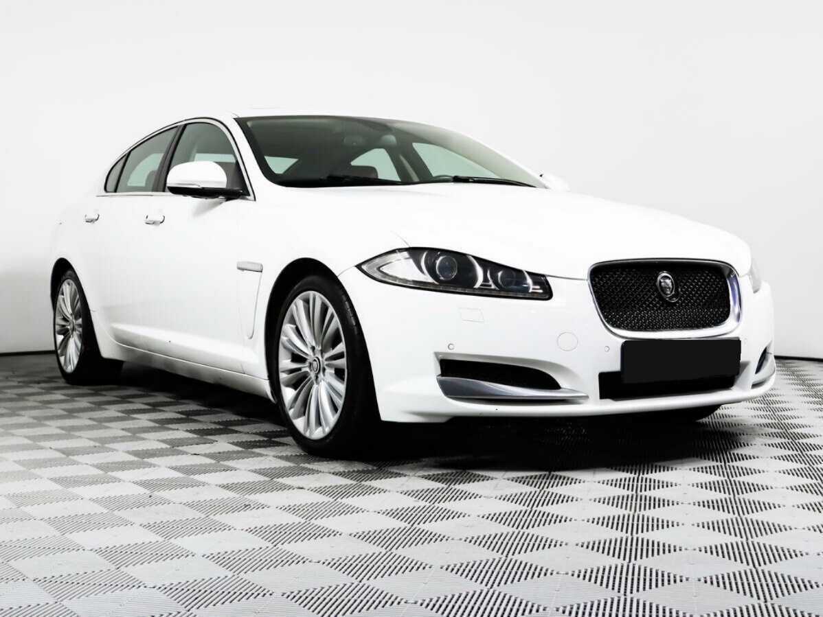 Jaguar XF с пробегом — 2012 год. Фото: #2