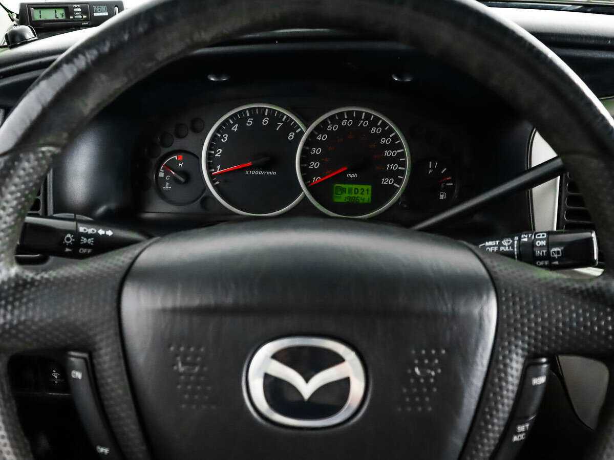 Mazda Tribute с пробегом — 2003 год. Фото: #15