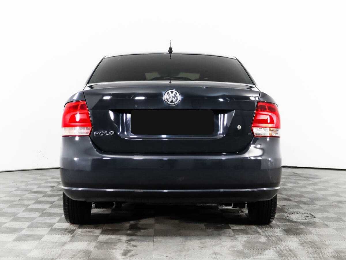 Volkswagen Polo с пробегом — 2011 год. Фото: #5