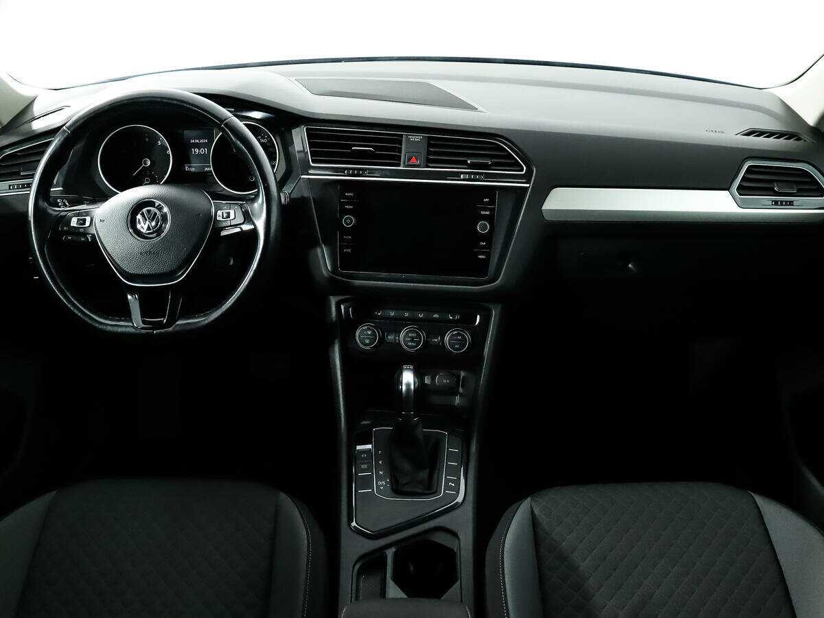 Volkswagen Tiguan с пробегом — 2019 год. Фото: #11