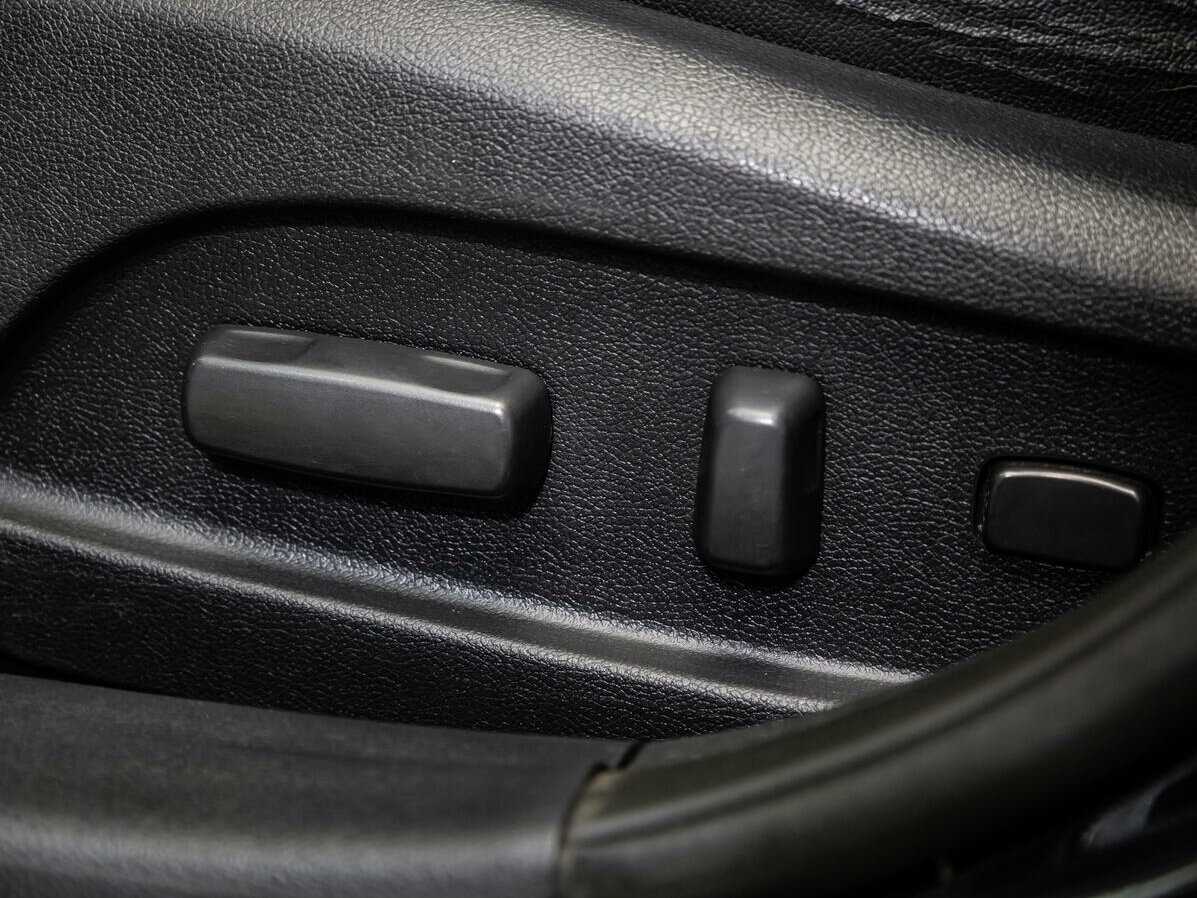 Hyundai Sonata с пробегом — 2011 год. Фото: #11