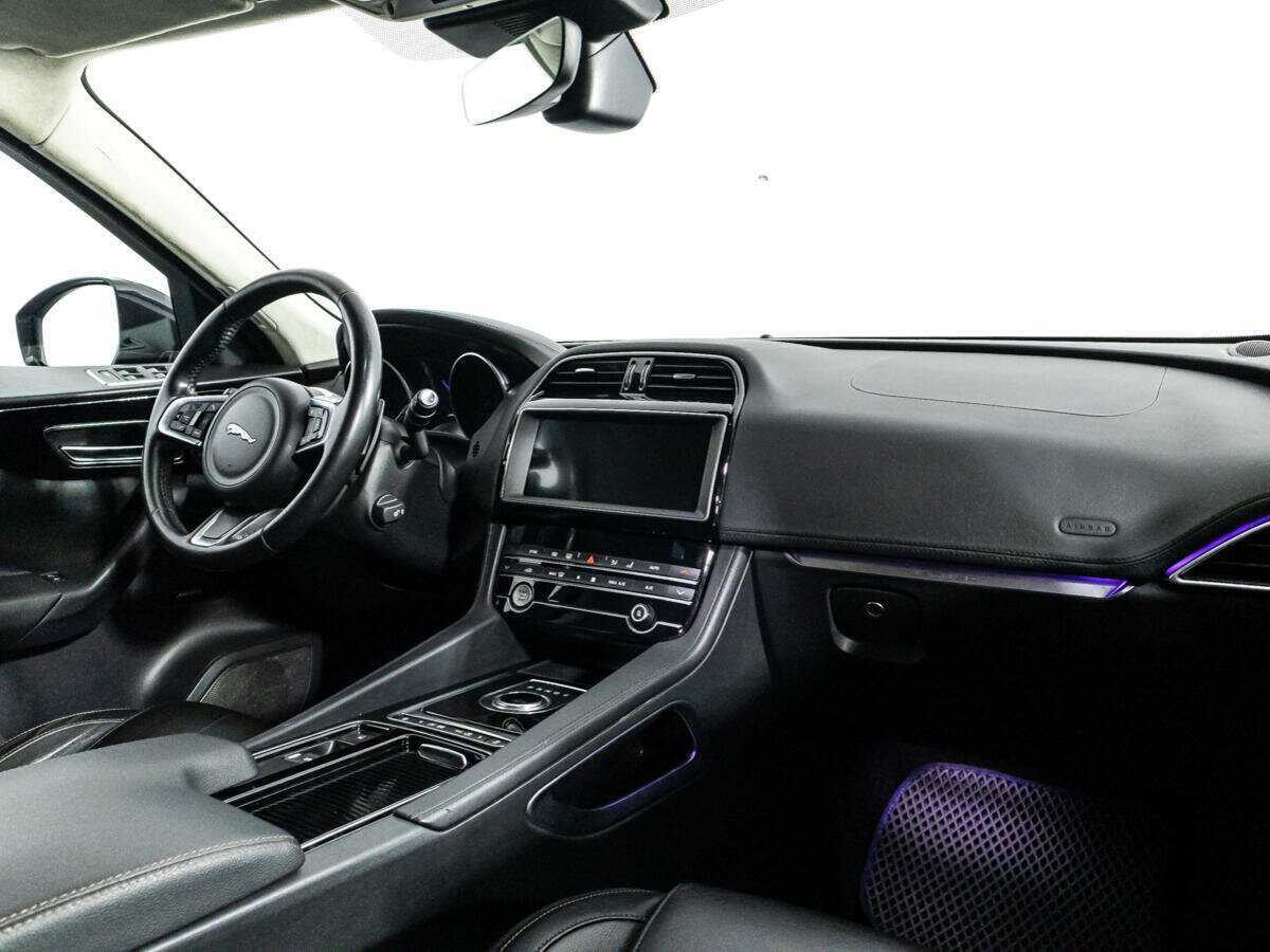 Jaguar F-Pace с пробегом — 2019 год. Фото: #8